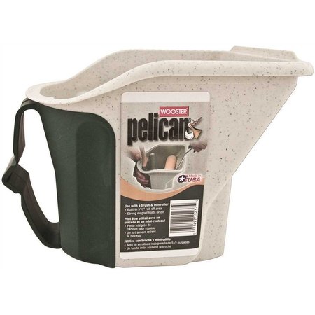 WOOSTER 1 qt. Pelican Hand-Held Pail with Brush Magnet 0B87200000